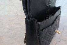 將圖片載入圖庫檢視器 CHANEL/シャネル マトラッセWフラップWチェーンショルダーバッグ キャビアスキン ブラック/ゴールド金具 ショルダーバッグ 700080073