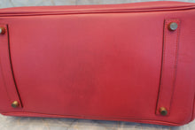 Load image into Gallery viewer, HERMES BIRKIN 35 Graine Couchevel leather Rouge vif 〇Z Engraving Hand bag 700070187