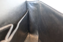 將圖片載入圖庫檢視器 CHANEL/シャネル マトラッセWフラップWチェーンショルダーバッグ キャビアスキン ブラック/ゴールド金具 ショルダーバッグ 700080073