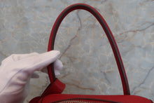 Load image into Gallery viewer, HERMES LINDY 34 Clemence leather Rouge garance □M Engraving Shoulder bag 700100237