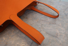 画像をギャラリービューアに読み込む, HERMES/エルメス ピコタンロックMM トリヨンクレマンス オレンジ □O刻印 ハンドバッグ 600120186