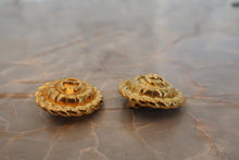 Load image into Gallery viewer, CHANEL CC mark Round earring Gold plate Gold Earring 700080088