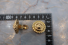 Load image into Gallery viewer, CHANEL CC mark Round earring Gold plate Gold Earring 700080088