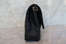 Load image into Gallery viewer, CHANEL Matelasse double flap double chain shoulder bag Caviar skin Black/Gold hadware Shoulder bag 700080099