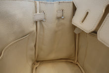 Load image into Gallery viewer, HERMES BIRKIN 25 Epsom leather White □K Engraving Hand bag 700100007