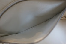 Load image into Gallery viewer, HERMES BIRKIN 25 Epsom leather White □K Engraving Hand bag 700100007