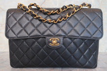 将图片加载到图库查看器,CHANEL/香奈儿 中号CF 单盖包 链条包 荔枝皮 Black/Gold hadware(黑色/金色金属) 肩背包 700120059