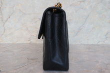 将图片加载到图库查看器,CHANEL/香奈儿 中号CF 单盖包 链条包 荔枝皮 Black/Gold hadware(黑色/金色金属) 肩背包 700120059