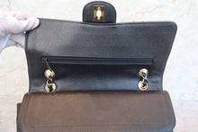 Load image into Gallery viewer, CHANEL Matelasse double flap double chain shoulder bag Caviar skin Black/Gold hadware Shoulder bag 700080099
