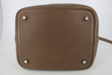 将图片加载到图库查看器,HERMES PICOTIN LOCK MM Clemence leather Etoupe gray Y刻印 Hand bag 800100025