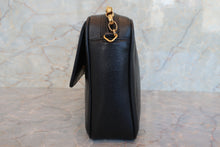 Load image into Gallery viewer, CHANEL CC mark chain shoulder bag Caviar skin Black/Gold hadware Shoulder bag 700080105