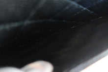 将图片加载到图库查看器,CHANEL/香奈儿 中号CF 单盖包 链条包 荔枝皮 Black/Gold hadware(黑色/金色金属) 肩背包 700120059