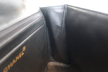 將圖片載入圖庫檢視器 CHANEL/シャネル 中マトラッセシングルフラップWチェーンショルダーバッグ ラムスキン ブラック/ゴールド金具 ショルダーバッグ 800020182