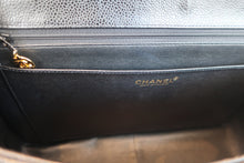 将图片加载到图库查看器,CHANEL/香奈儿 中号CF 单盖包 链条包 荔枝皮 Black/Gold hadware(黑色/金色金属) 肩背包 700120059