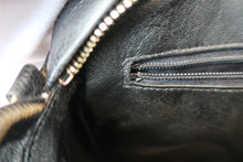 Load image into Gallery viewer, CHANEL CC mark chain shoulder bag Caviar skin Black/Gold hadware Shoulder bag 700080105