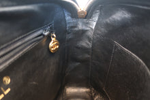 Load image into Gallery viewer, CHANEL CC mark chain shoulder bag Caviar skin Black/Gold hadware Shoulder bag 700080105