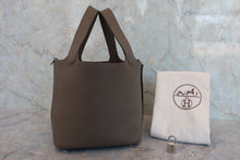 画像をギャラリービューアに読み込む, HERMES/エルメス ピコタンロックPM トリヨンクレマンス エタン □O刻印 ハンドバッグ 800070027