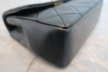 将图片加载到图库查看器,CHANEL/香奈儿 迷你CF 链条包 羊皮 Black/Gold hadware(黑色/金色金属) 肩背包 700120054