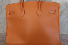 Load image into Gallery viewer, HERMES BIRKIN 35 Box carf leather Natural 〇Z Engraving Hand bag 700090152