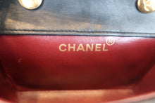 将图片加载到图库查看器,CHANEL/香奈儿 迷你CF 链条包 羊皮 Black/Gold hadware(黑色/金色金属) 肩背包 700120054