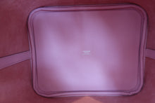 Load image into Gallery viewer, HERMES PICOTIN LOCK MM Tressage Epsom leather Mauve sylvestre/Rouge H/Jaune de naples D Engraving Hand bag 700100211