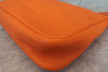 将图片加载到图库查看器,HERMES TRIM 35 Clemence leather Orange □F刻印 Shoulder bag 700120074