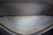 Load image into Gallery viewer, HERMES BIRKIN 35 Clemence leather Etoupe gray □I Engraving Hand bag 700090179