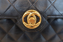 将图片加载到图库查看器,CHANEL/香奈儿 CF 链条包 羊皮 Navy/Gold hadware(藏蓝色/金色金属) 肩背包 80002047