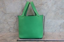 Load image into Gallery viewer, HERMES PICOTIN LOCK PM Clemence leather Vert comics U Engraving Hand bag 700100197