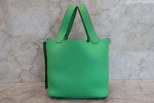 Load image into Gallery viewer, HERMES PICOTIN LOCK PM Clemence leather Vert comics U Engraving Hand bag 700100197