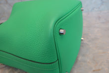 Load image into Gallery viewer, HERMES PICOTIN LOCK PM Clemence leather Vert comics U Engraving Hand bag 700100197