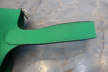 Load image into Gallery viewer, HERMES PICOTIN LOCK PM Clemence leather Vert comics U Engraving Hand bag 700100197
