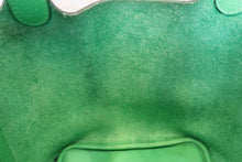 Load image into Gallery viewer, HERMES PICOTIN LOCK PM Clemence leather Vert comics U Engraving Hand bag 700100197