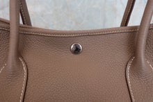画像をギャラリービューアに読み込む, HERMES/エルメス ガーデンパーティPM ネゴンダ エトゥープ □N刻印 トートバッグ 800070053
