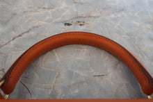 Load image into Gallery viewer, HERMES KELLY 28 Epsom leather Mango □P Engraving Shoulder bag 700120070