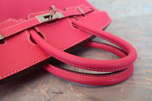 Load image into Gallery viewer, HERMES CANDY BIRKIN 25 Epsom leather Rose tyrien/Ruby □R Engraving Hand bag 700090145