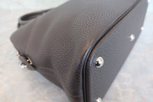Load image into Gallery viewer, HERMES/BOLIDE 31 Clemence leather Chocolat □M Engraving Shoulder bag 700120058