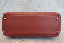 将图片加载到图库查看器,HERMES KELLY 32 Clemence leather Sienne □M刻印 Hand bag 700100177