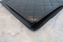 Load image into Gallery viewer, CHANEL Matelasse chain shoulder bag Lambskin Black/Gold hadware Shoulder bag 800040010