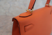 将图片加载到图库查看器,HERMES KELLY 28 Epsom leather Mango □P刻印 Shoulder bag 700120070