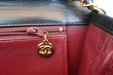 Load image into Gallery viewer, CHANEL Matelasse chain shoulder bag Lambskin Black/Gold hadware Shoulder bag 800040010