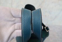 Load image into Gallery viewer, HERMES PICOTIN LOCK CASAQUE PM Clemence leather Vert bosphore/Vert cypres Z Engraving Hand bag 8000100045
