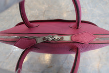 Load image into Gallery viewer, HERMES/BOLIDE 1923 Chevre myzore goatskim Fuschia pink □J Engraving Hand bag 700100240