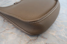 画像をギャラリービューアに読み込む, HERMES/エルメス エブリンTPM トリヨンクレマンス エトゥープ Y刻印 ショルダーバッグ 800020167