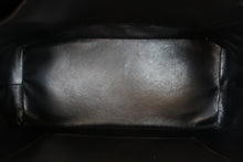 画像をギャラリービューアに読み込む, CHANEL/シャネル 復刻トート キャビアスキン ブラック/ゴールド金具 トートバッグ 700070054