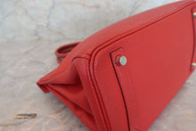 Load image into Gallery viewer, HERMES BIRKIN 30 Togo leather Vermillon □H Engraving Hand bag 700080097