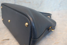 Load image into Gallery viewer, HERMES BOLIDE 35 Fjord leather Navy 〇W Engraving Shoulder bag 700100198