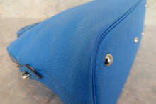 将图片加载到图库查看器,HERMES/BOLIDE 31 Clemence leather Blue hydra □Q刻印 Shoulder bag 700120089