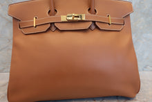 Load image into Gallery viewer, HERMES BIRKIN 35 Graine Couchevel leather Gold □D Engraving Hand bag 700100169