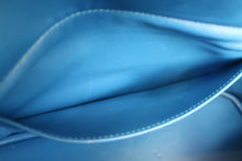 将图片加载到图库查看器,HERMES/BOLIDE 31 Clemence leather Blue hydra □Q刻印 Shoulder bag 700120089
